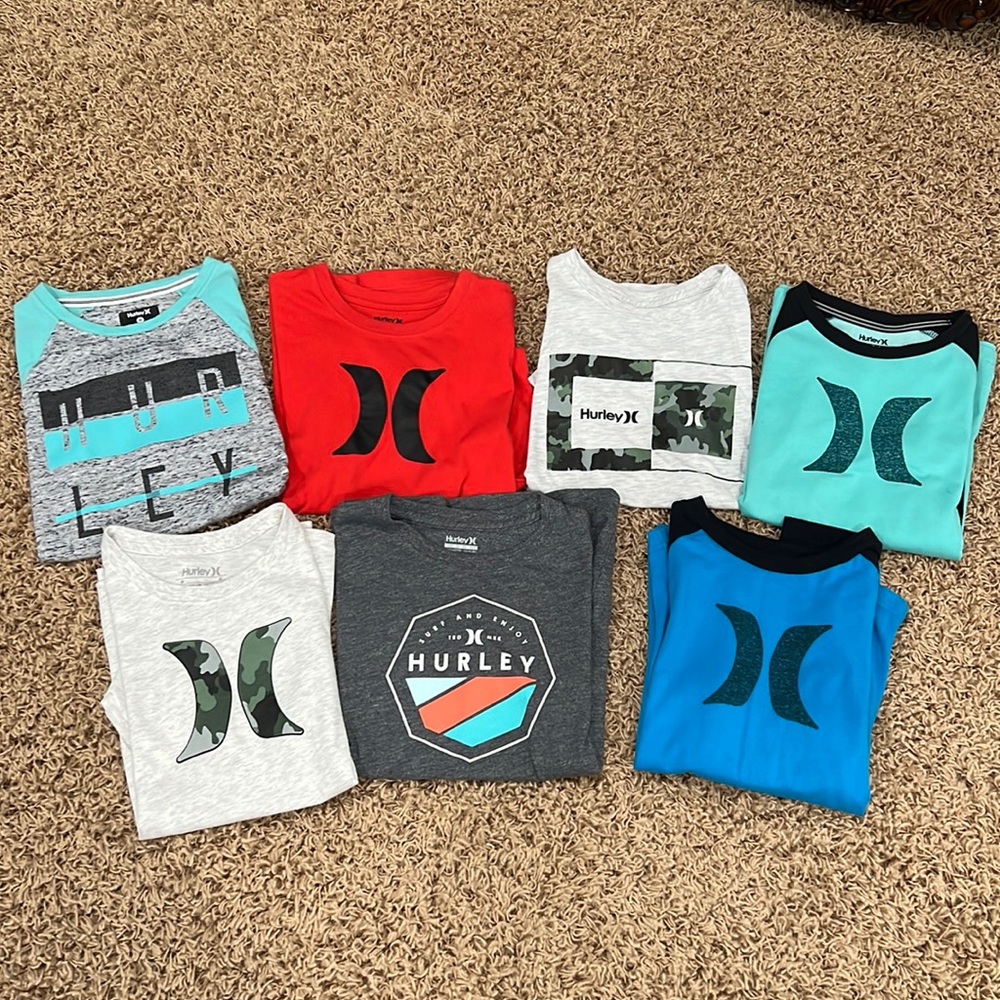 7 Hurley boys shirts